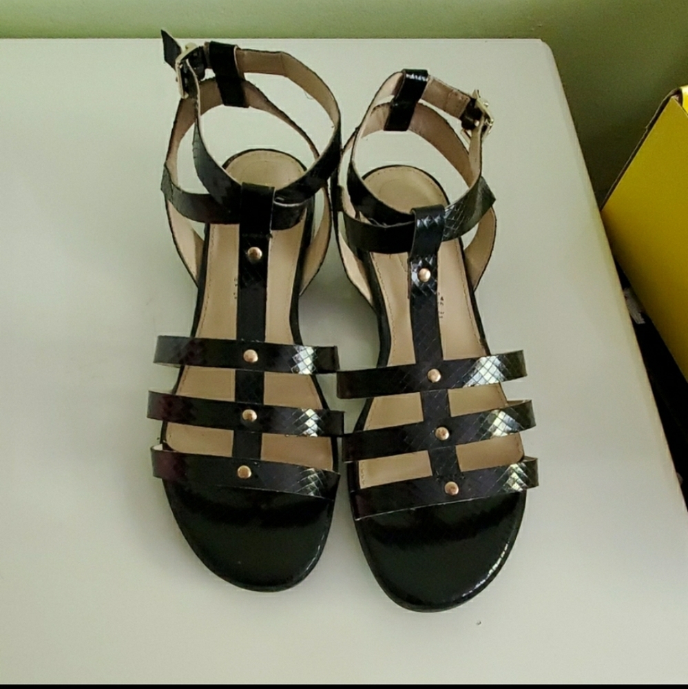 Liz Claiborne Sandals